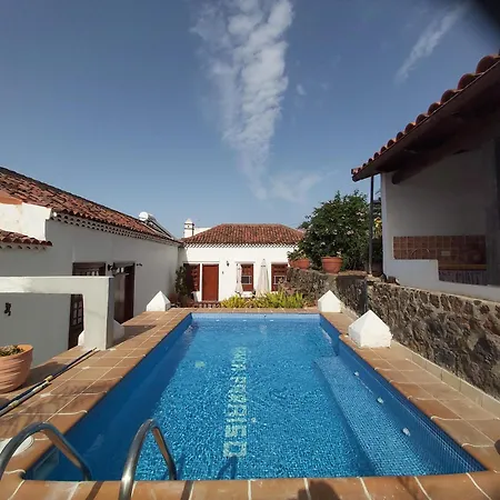 Сasa de vacaciones Holidays Tenerife Breakfast Inclusive Wifi Pool Fr La Laguna (Tenerife)